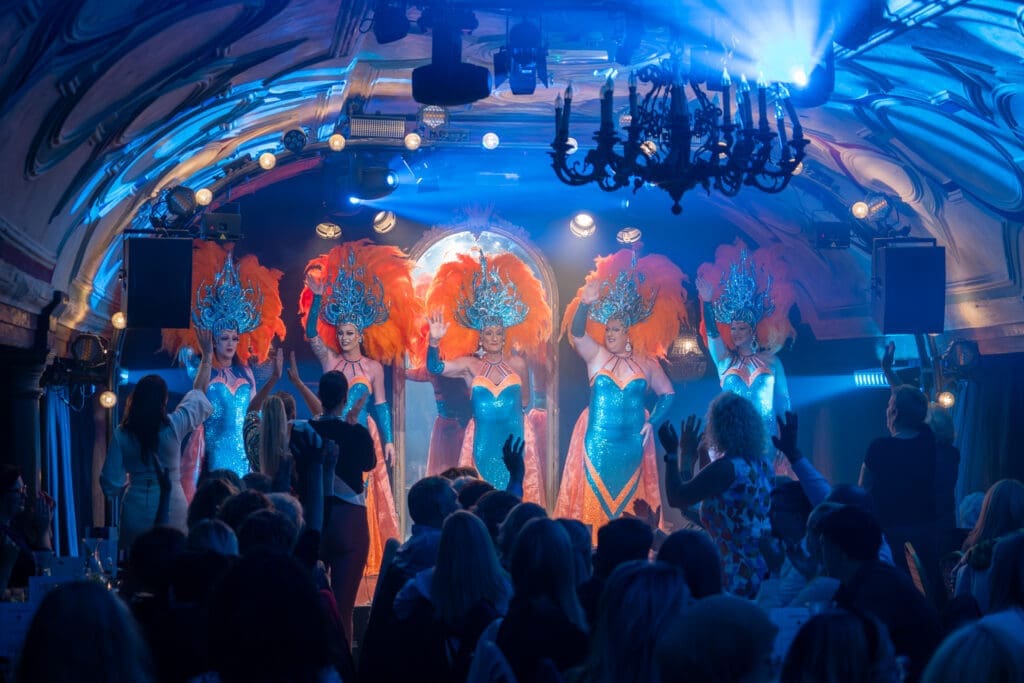 Drag Me 2 Dinnershow